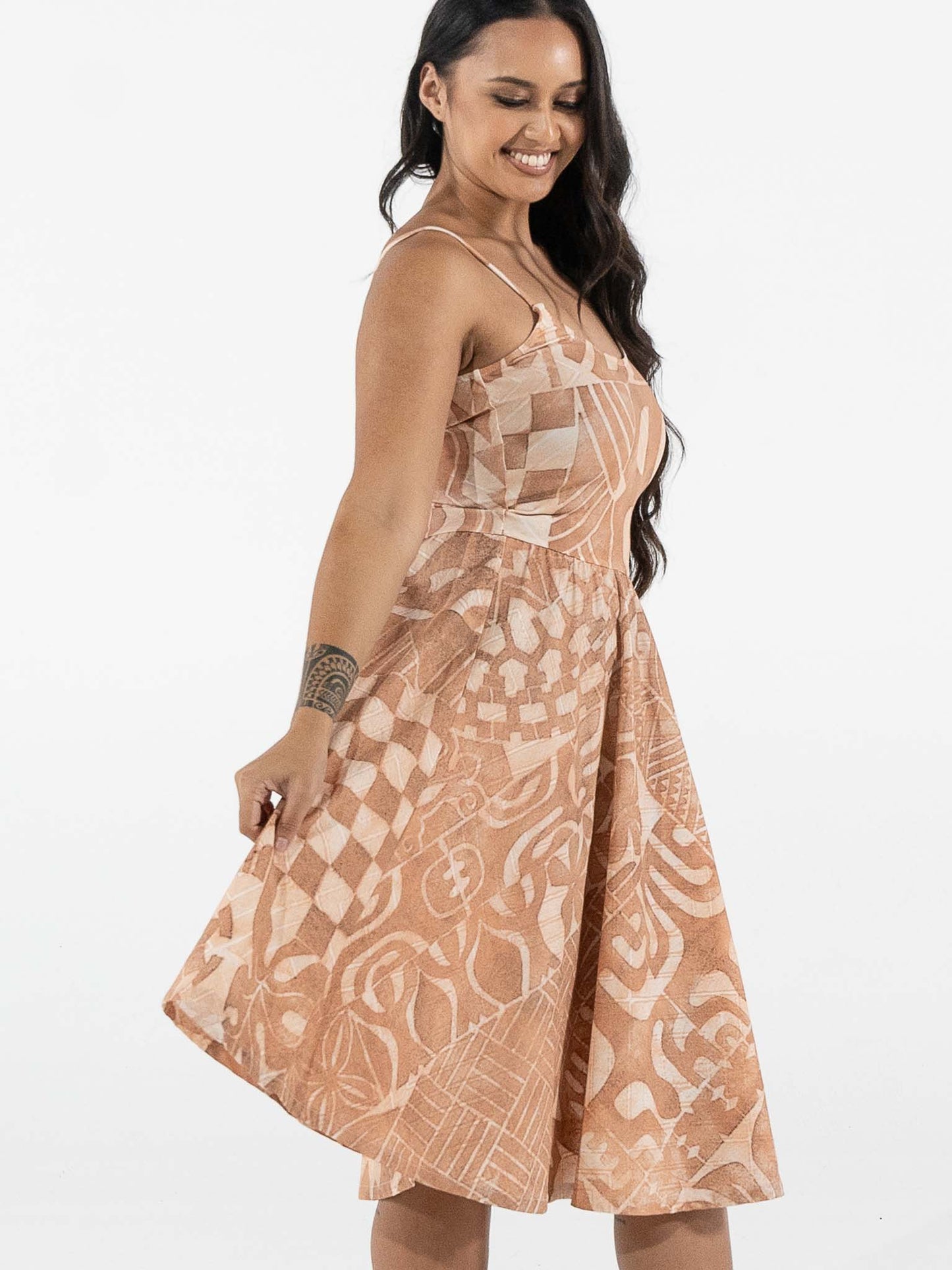 Hunaarii Dress