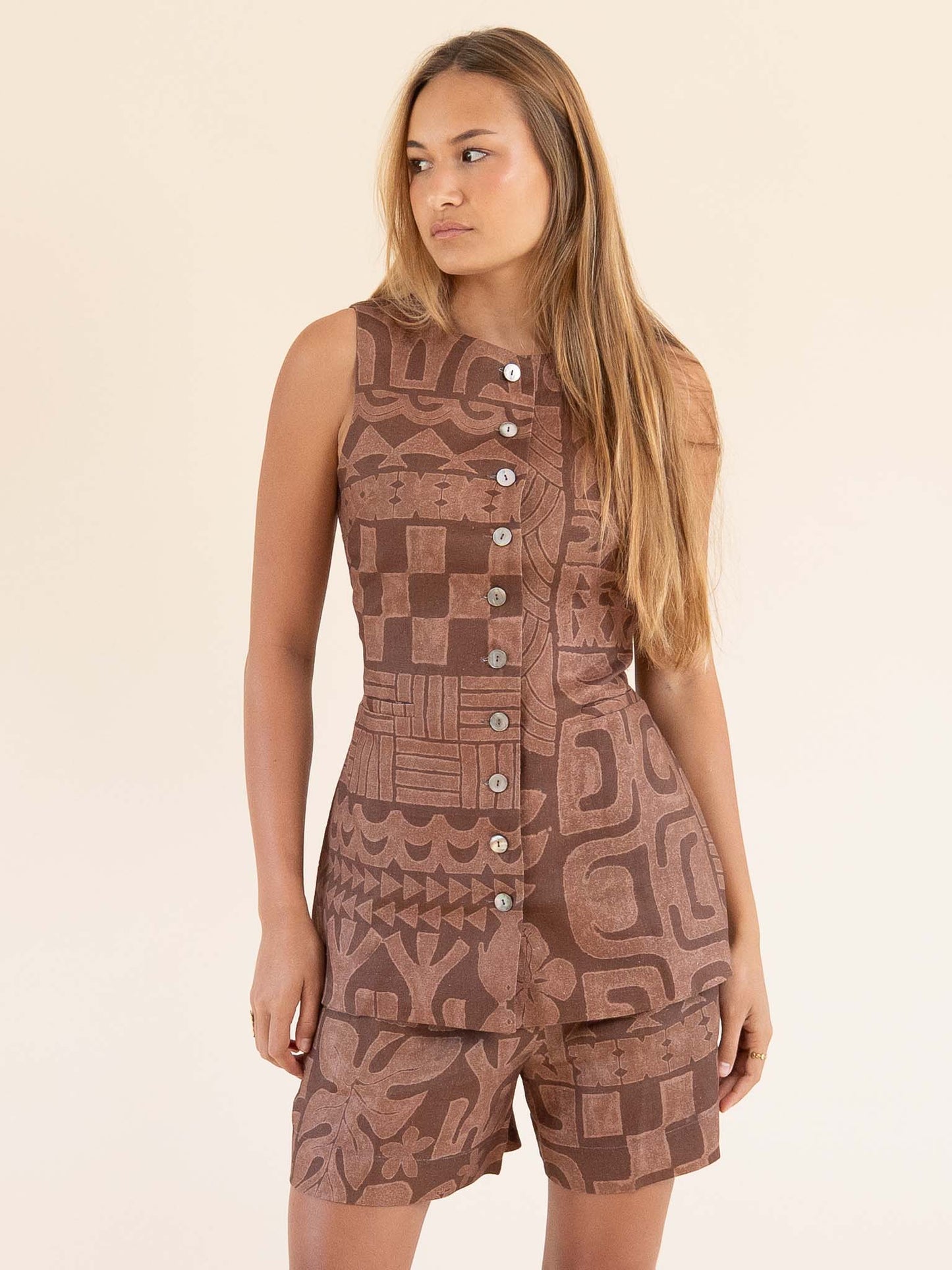 Vaitua Top