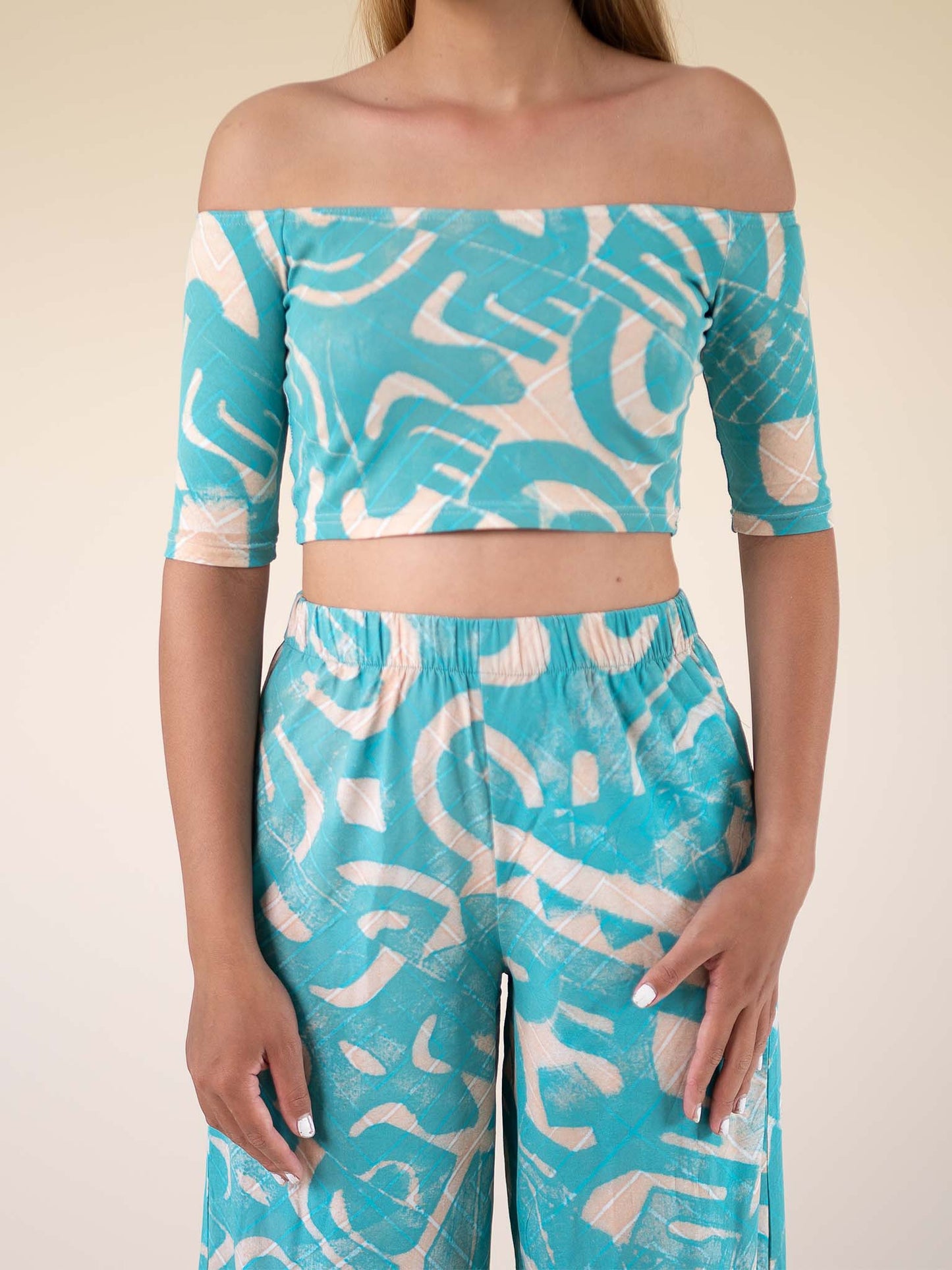 Tiahuia Crop Top