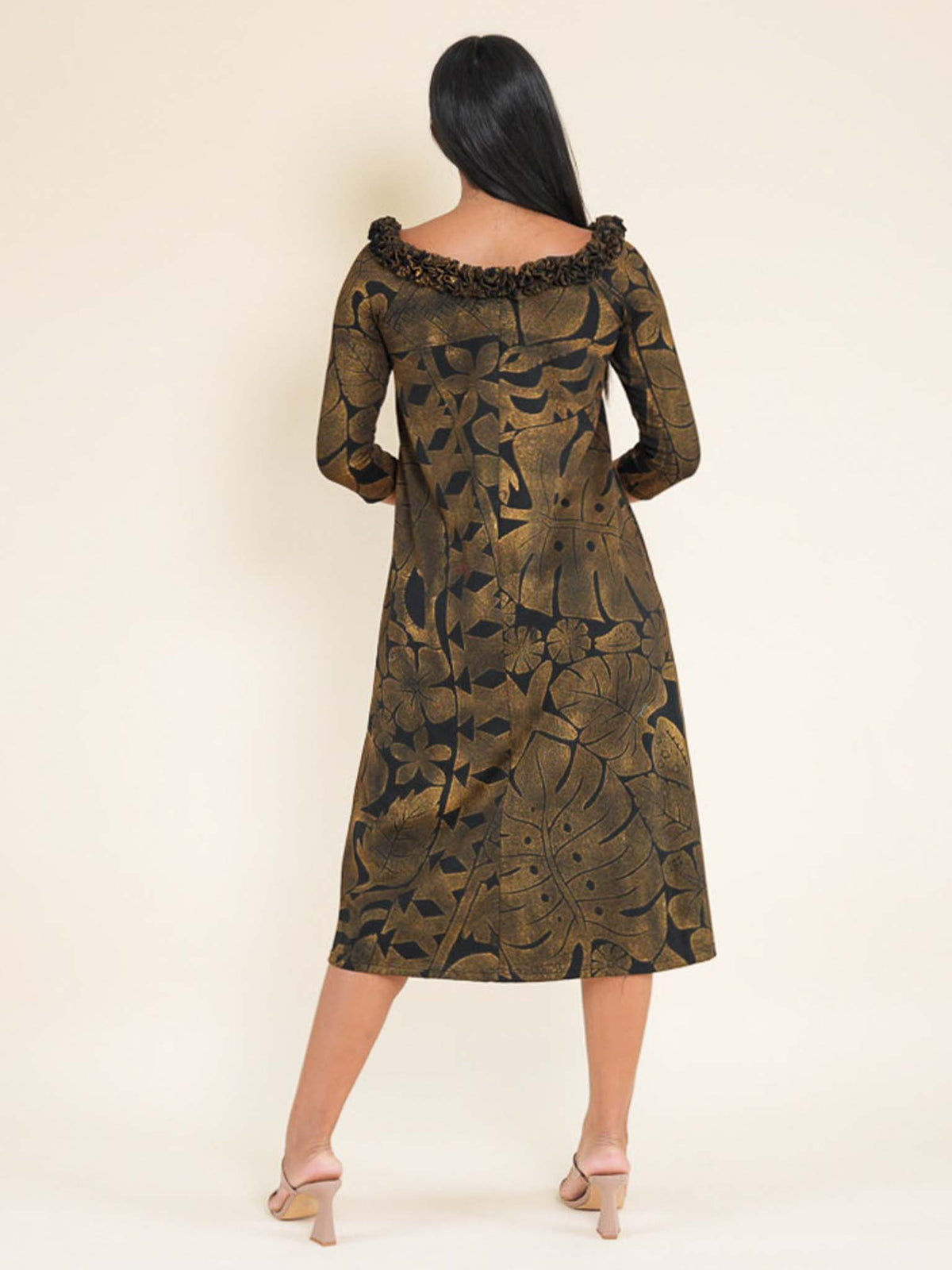 Purotu Dress