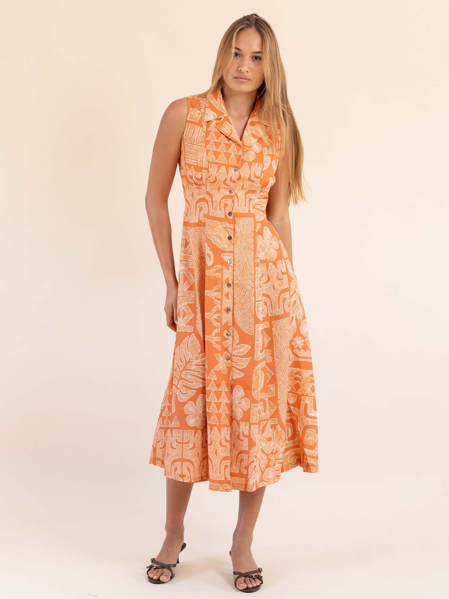 Pivai Button Dress