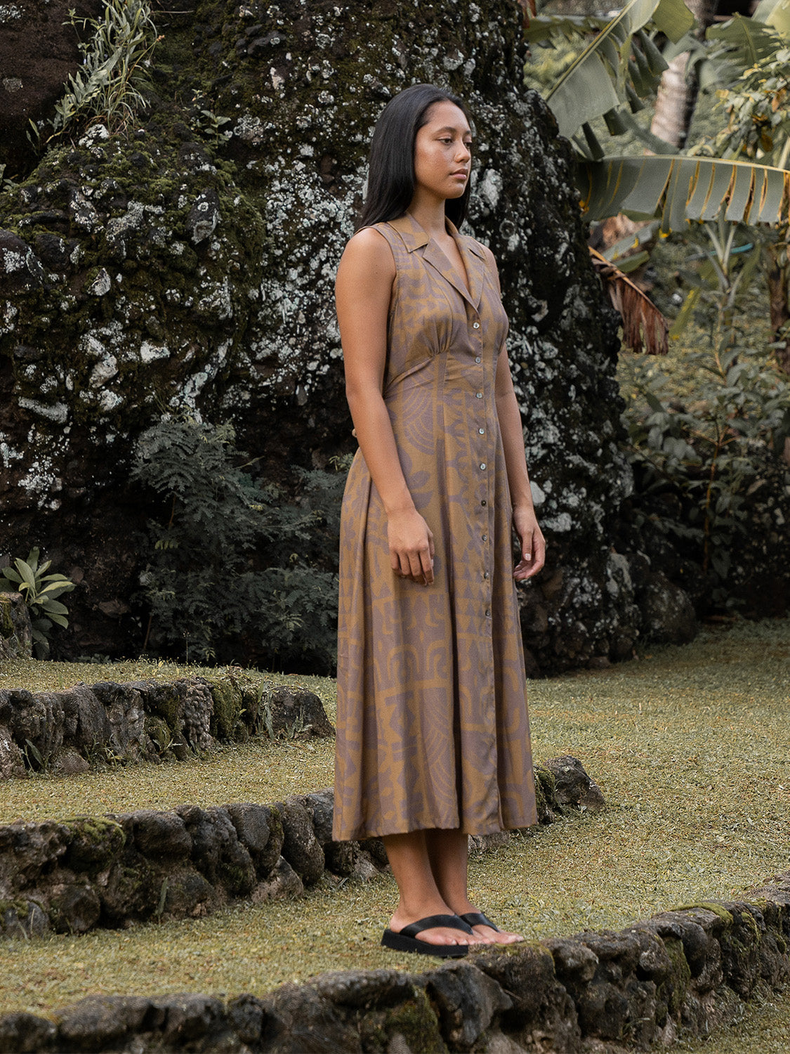 Pivai Button Dress